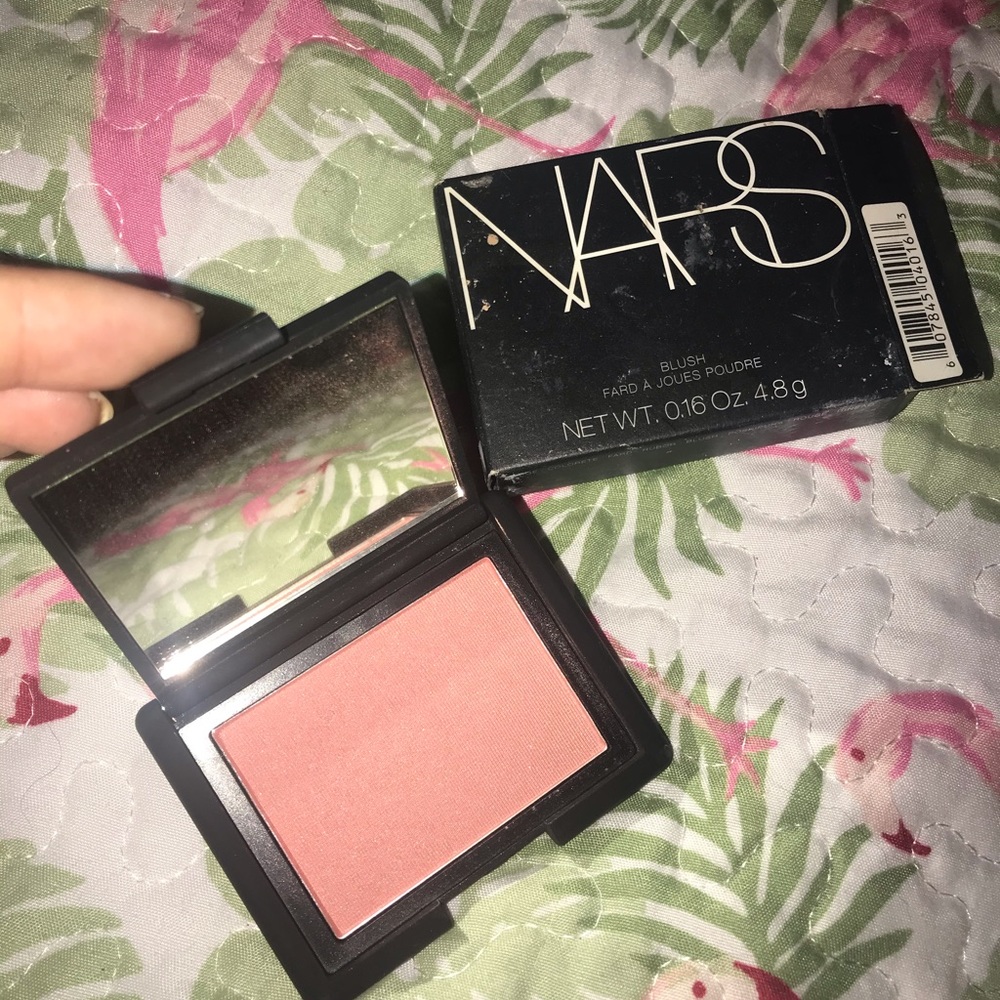 New in box NARS deep throat blush